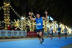 BIB: 100, 41933
                            <button type="button" onclick="openModal(19619622)" class="btn btn-primary btn-sm float-right btn-popup" data-toggle="modal" data-target=".modal-high-quality">
                        <i class="fas fa-shopping-cart"></i> Add to Cart
                    </button>
                                            <button type="button" onclick="isThisMe(19619622, true)" class="btn btn-success btn-sm float-right btn-popup btn-isme hidden" data-toggle="tooltip" data-placement="bottom" title="นี่คือรูปของคุณใช่ไหม คลิกที่นี่เพื่อเอาเข้าอัลบั้ม">
                        <i class="fas fa-plus"></i> Add to album
                    </button>
                    <button type="button" onclick="isThisMe(19619622, false)" class="btn btn-warning btn-sm float-right btn-popup btn-isnotme hidden">
                        <i class="fas fa-ban"></i> Remove from album
                    </button>